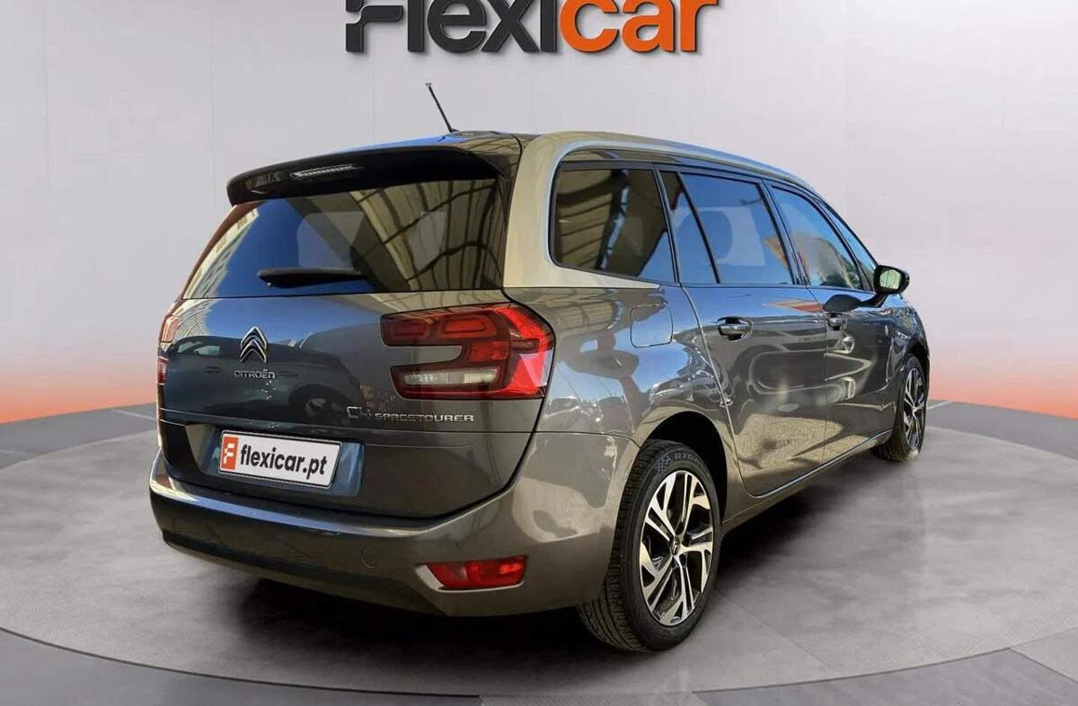 CITROEN C4 1.5 BlueHDi Shine EAT8