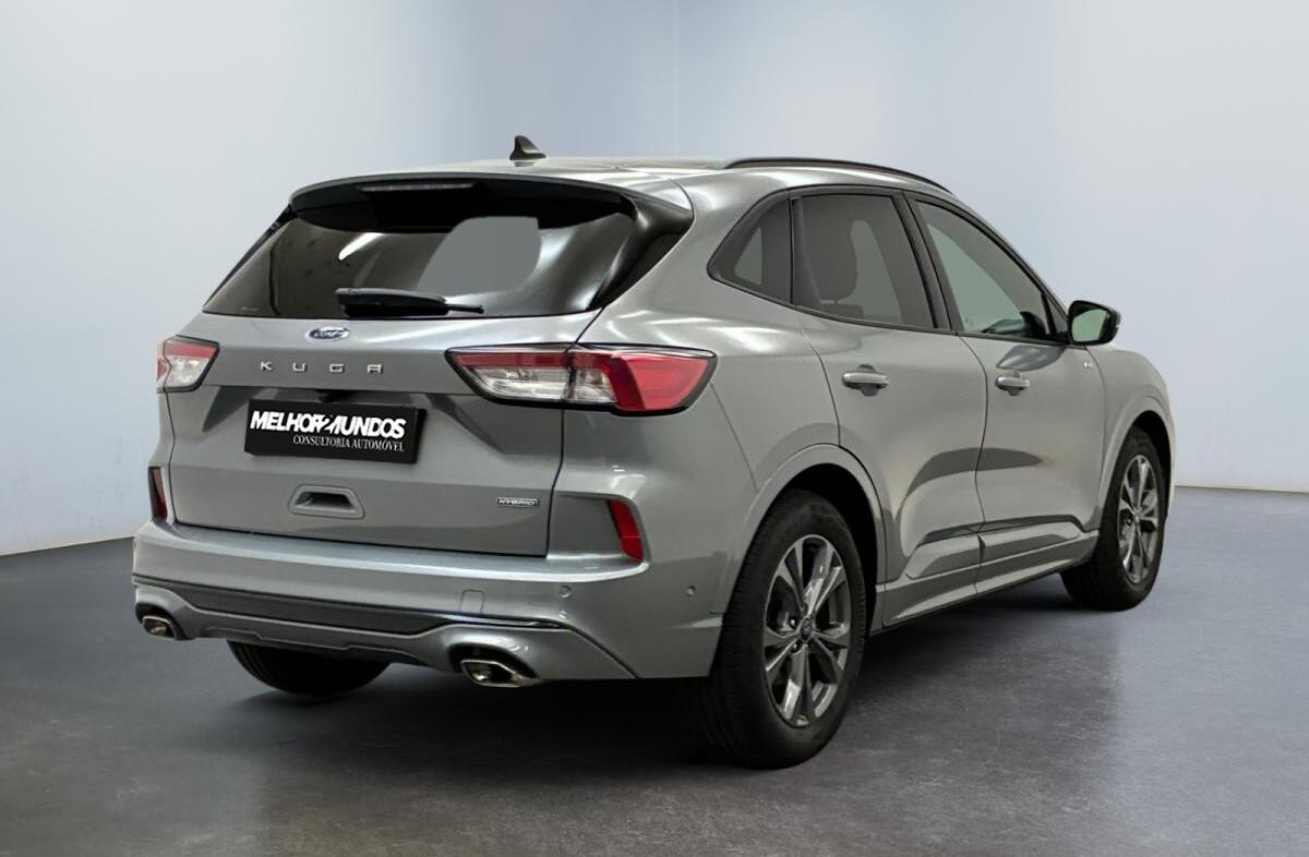 FORD Kuga 2.5 FHEV ST-Line X