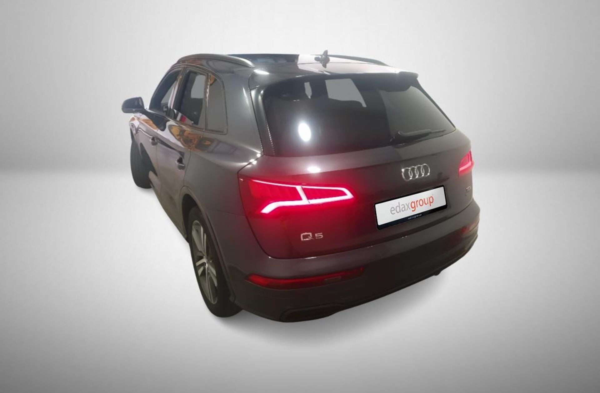 AUDI Q5 2.0 TDI quattro S-line S-tronic