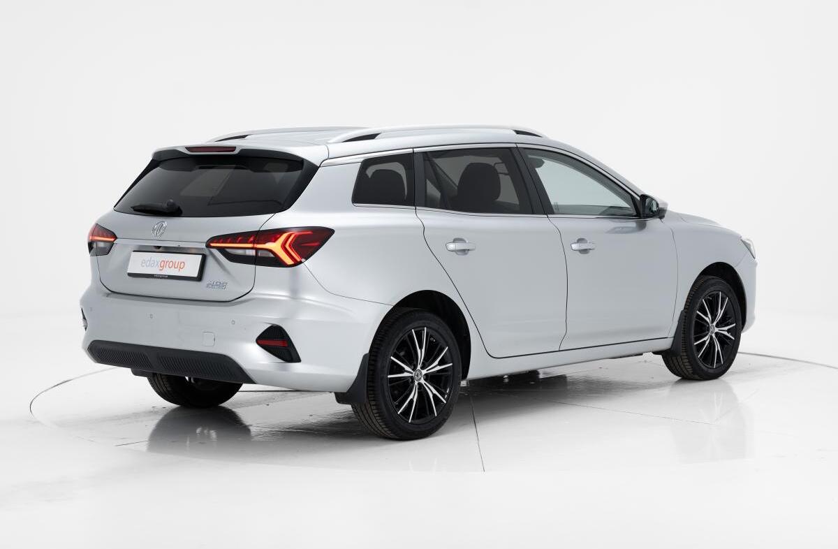 MG MG5 61 kWh Luxury