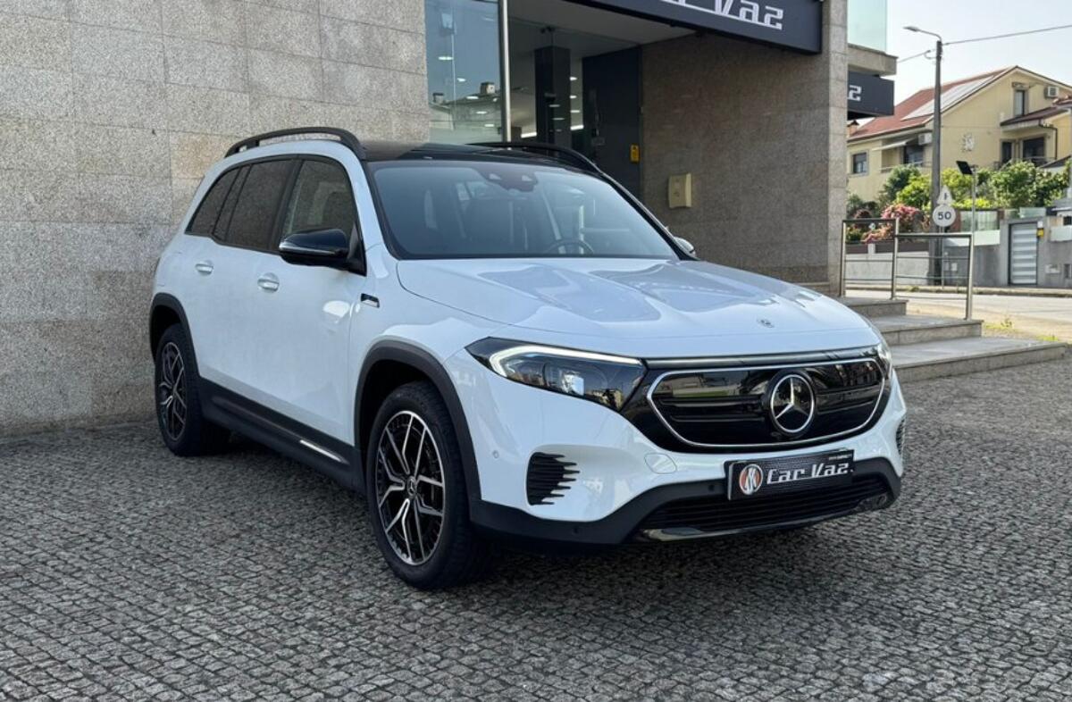 MERCEDES EQB 250 Progressive
