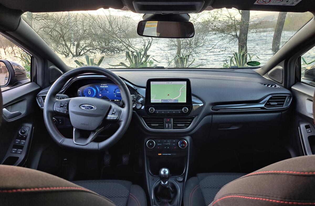 FORD Puma 1.0 EcoBoost MHEV ST-Line Design