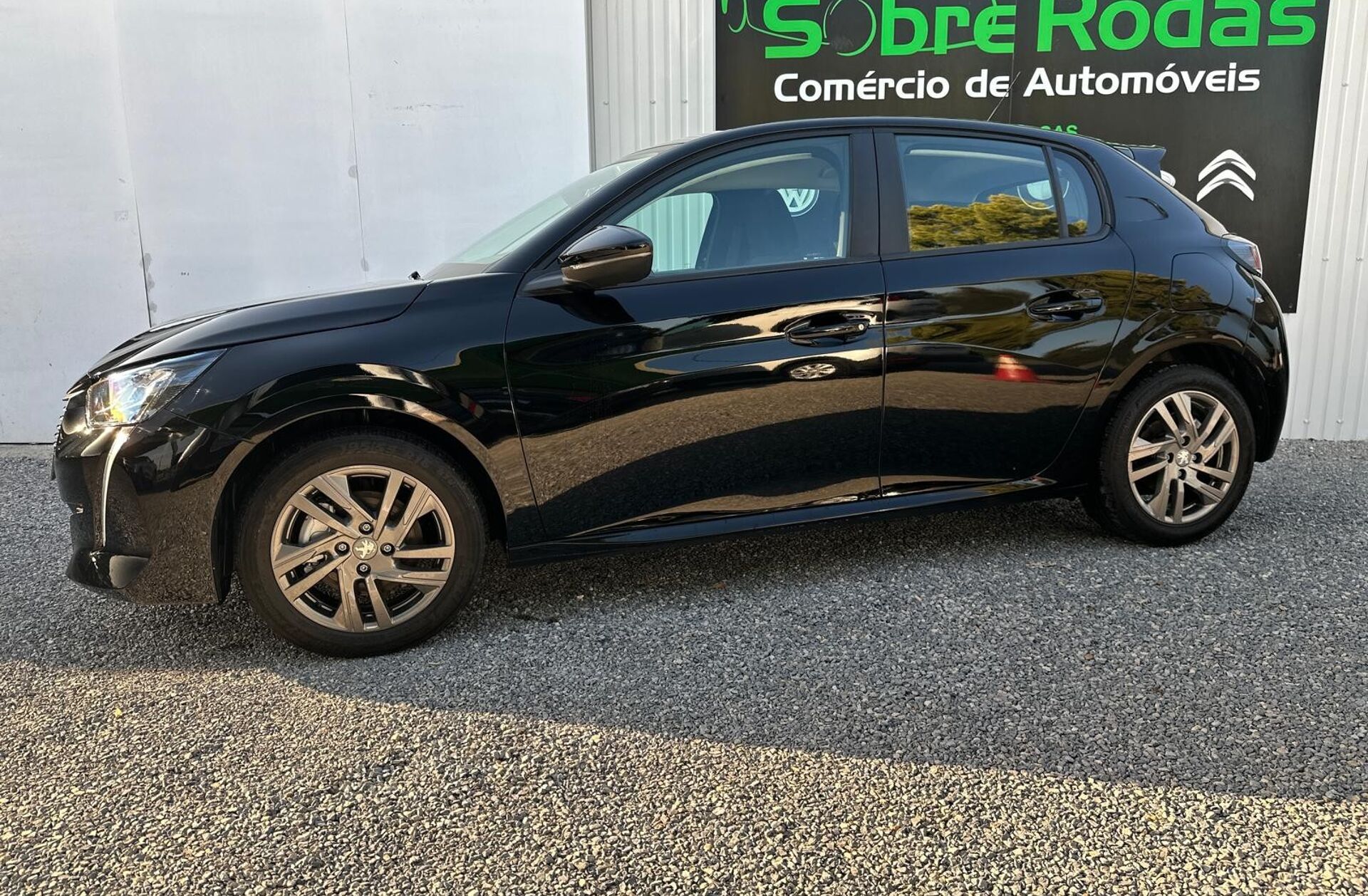 PEUGEOT 208 1.2 PureTech GT EAT8