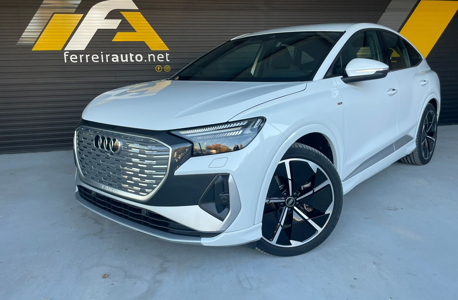 AUDI e-tron 50 quattro S line