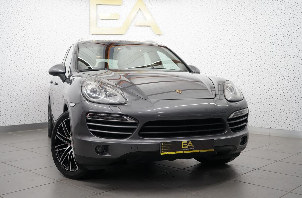 PORSCHE Cayenne Tiptronic