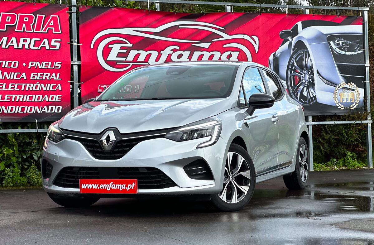 RENAULT Clio 1.0 TCe Techno