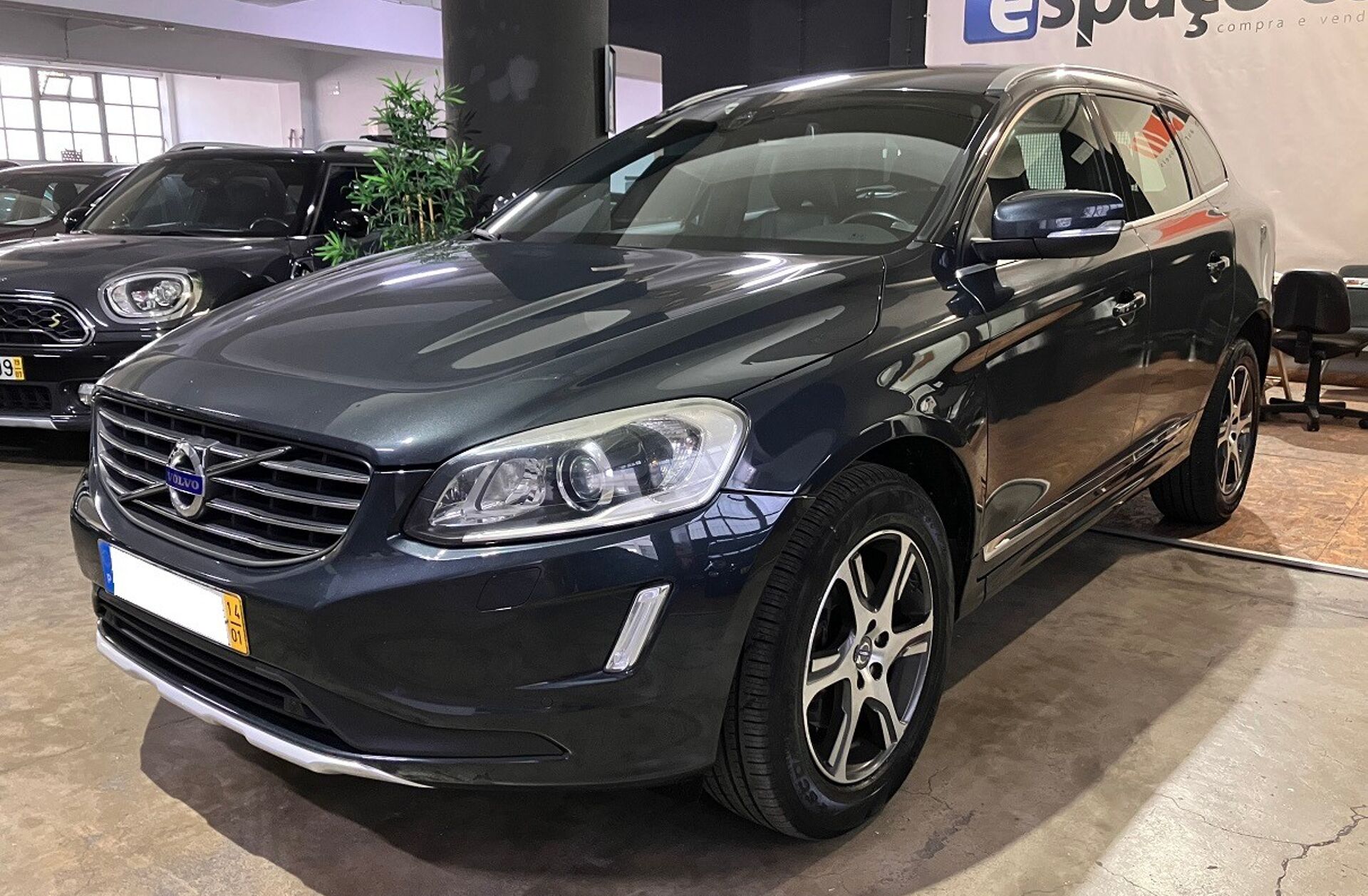 VOLVO XC60 2.0 D4 Summum