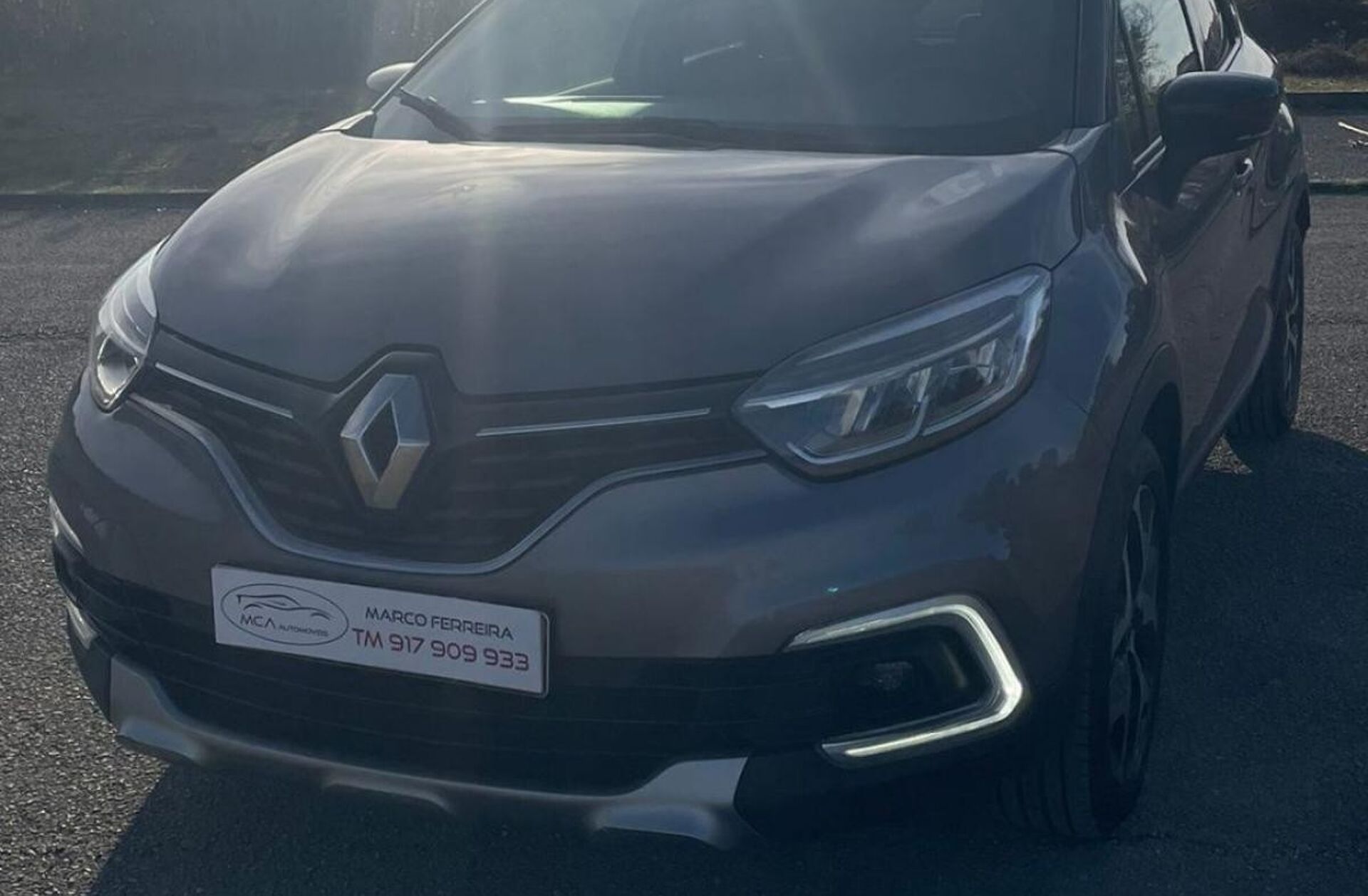 RENAULT Captur 0.9 TCe Exclusive