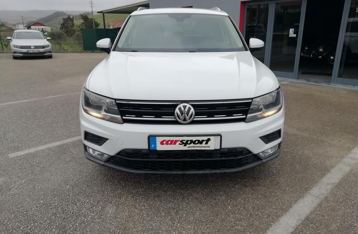 VOLKSWAGEN Tiguan 1.6 TDI Confortline