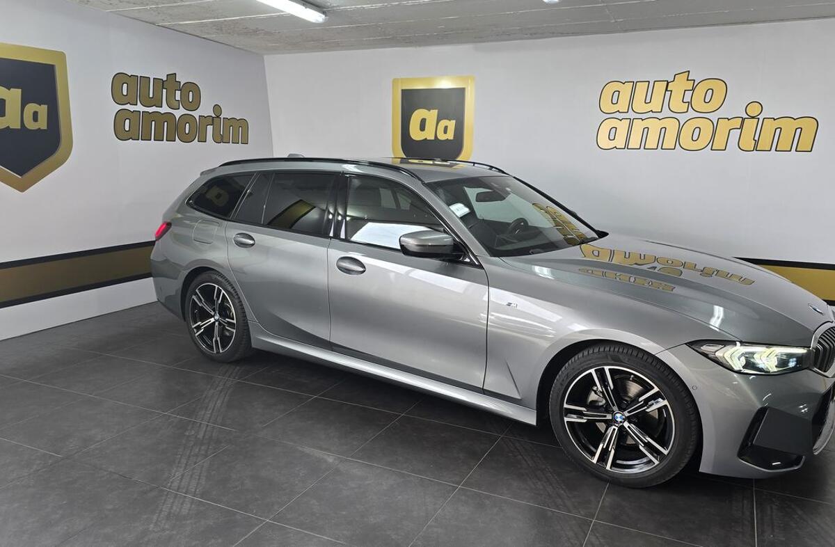 BMW Serie-3 320 d Pack Desportivo M Auto