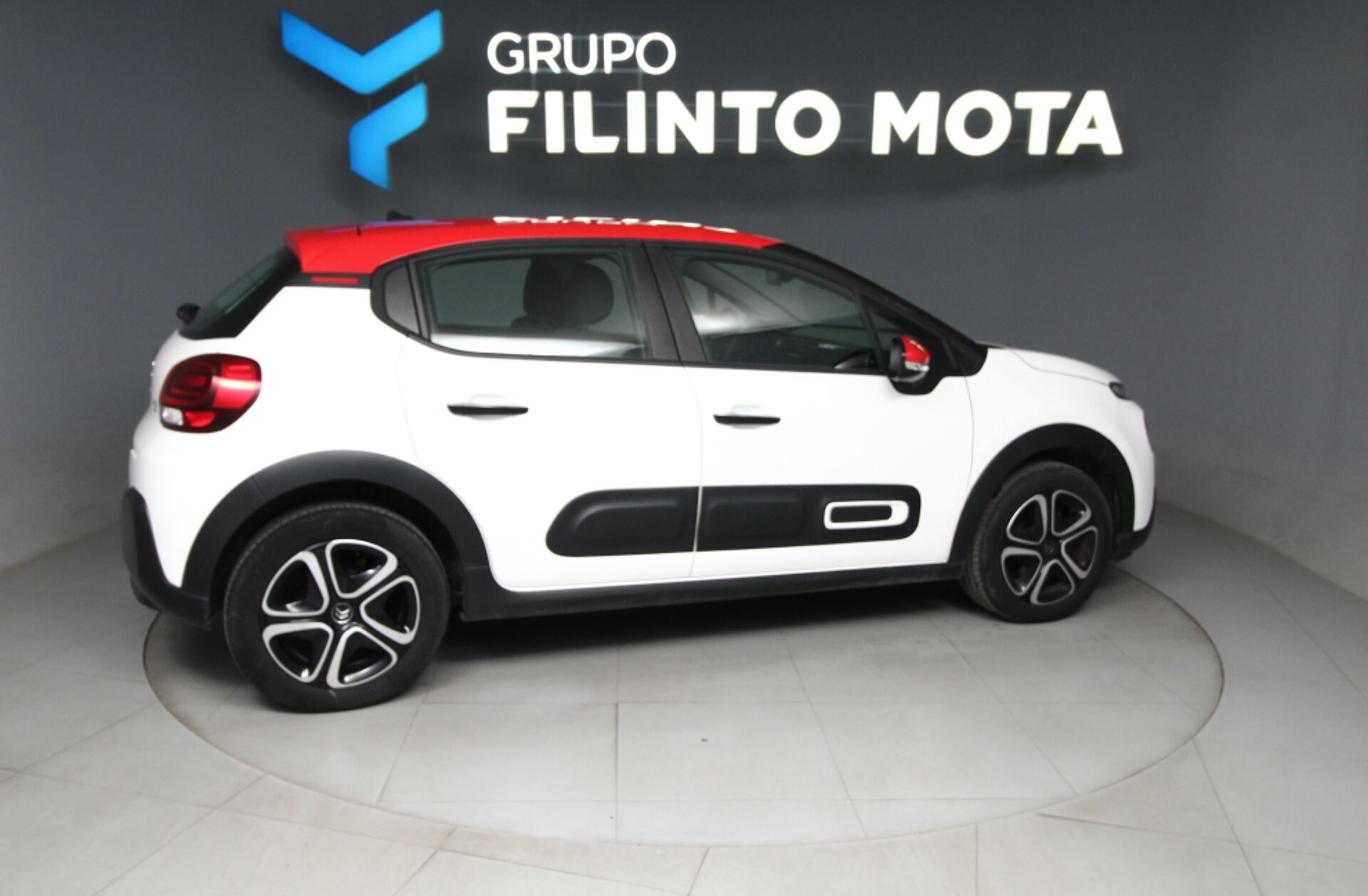 CITROEN C3 1.2 PureTech Shine