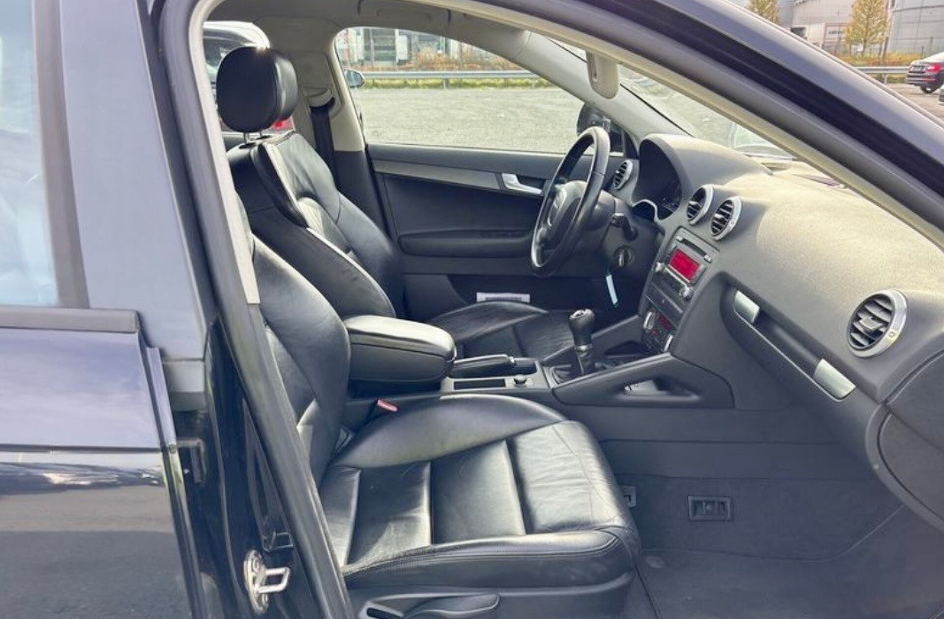 AUDI A3 1.6 Attraction