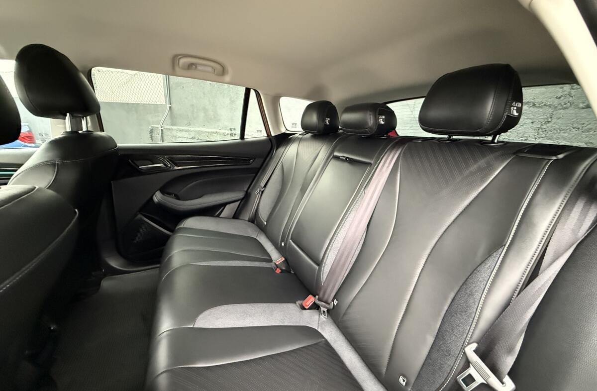 MG MG5 51 kWh Luxury