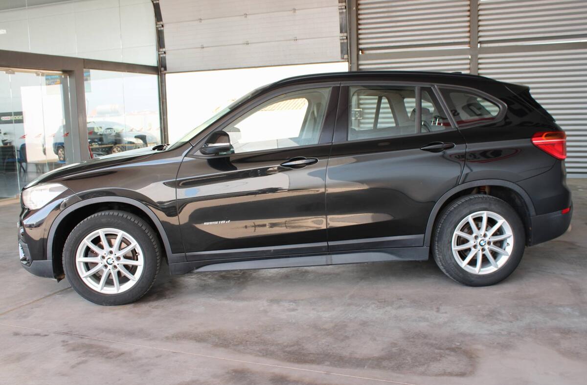 BMW X1 16 d sDrive Advantage