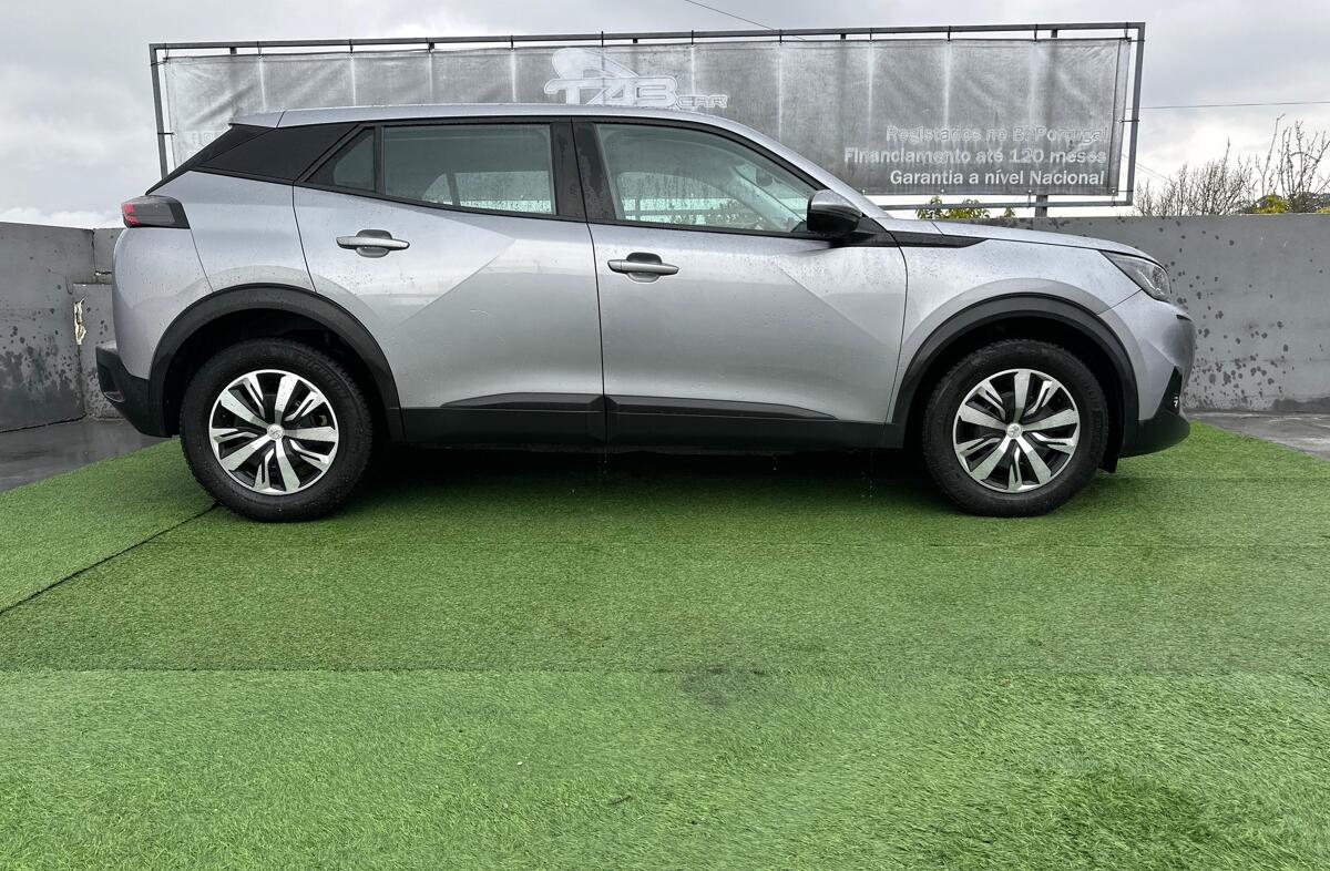 PEUGEOT 2008 1.5 BlueHDi Active Pack