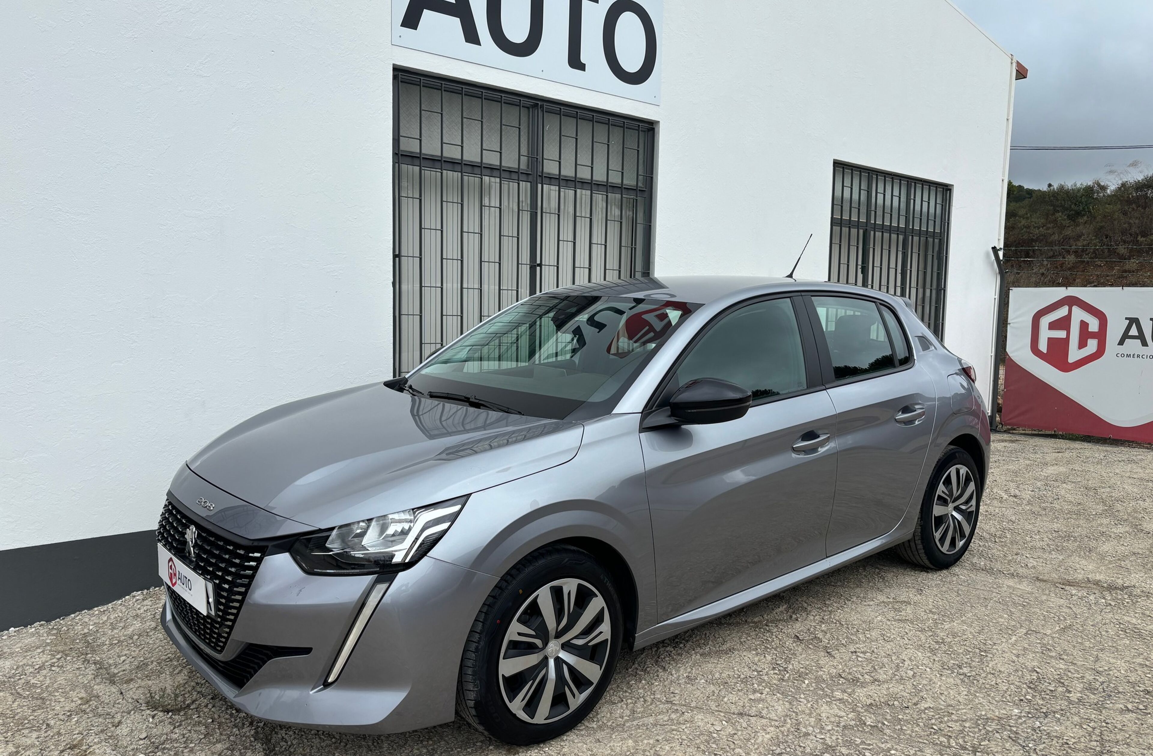 PEUGEOT 208 1.2 PureTech Active Pack