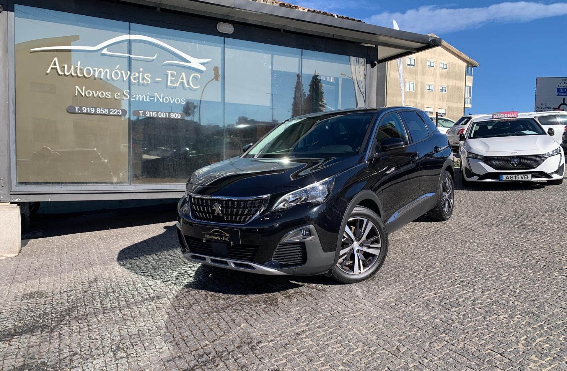 PEUGEOT 3008 1.5 BlueHDi Allure