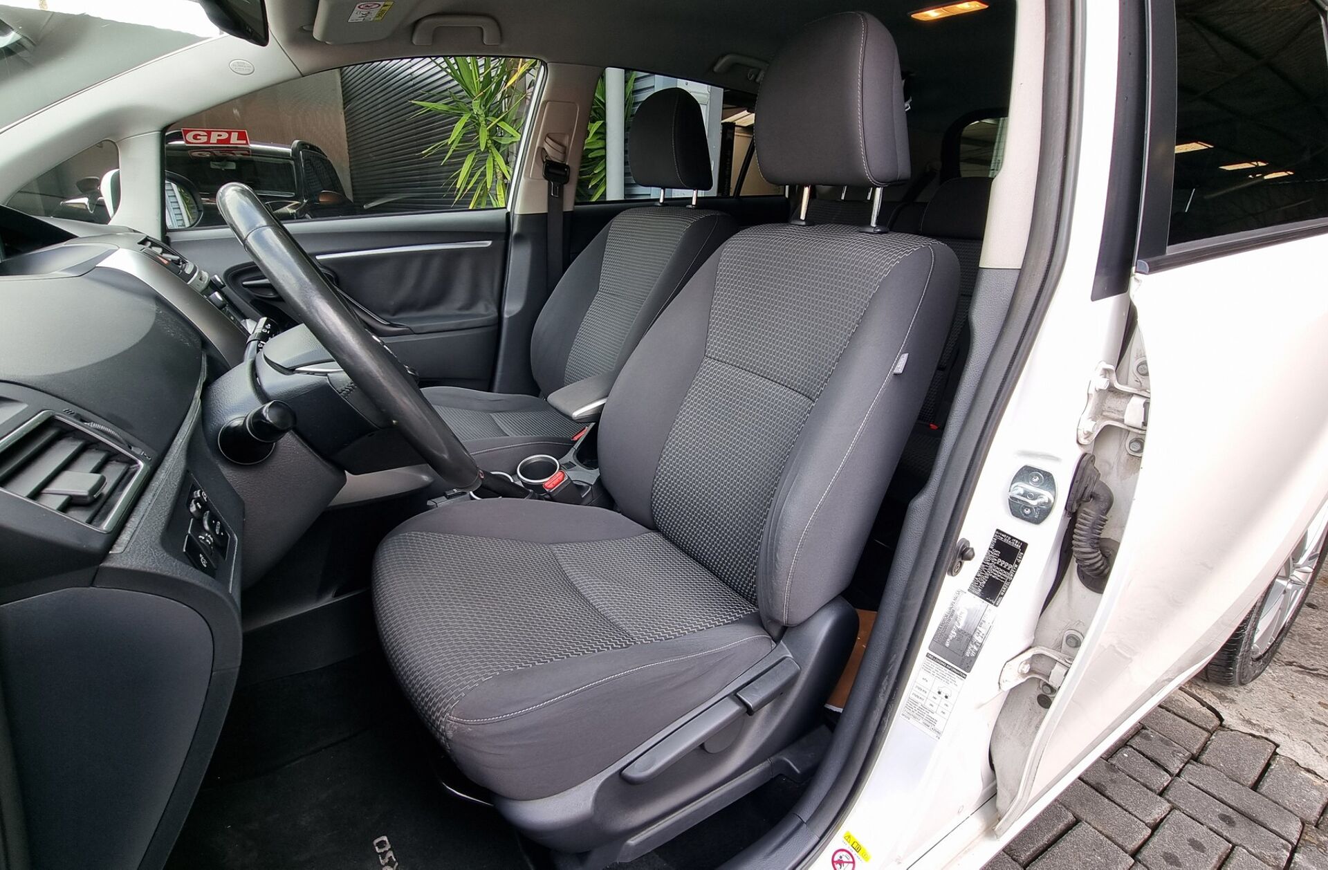 TOYOTA Verso 1.6 D-4D Comfort