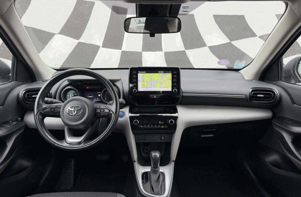 TOYOTA Yaris Cross 1.5 HDF Comfort