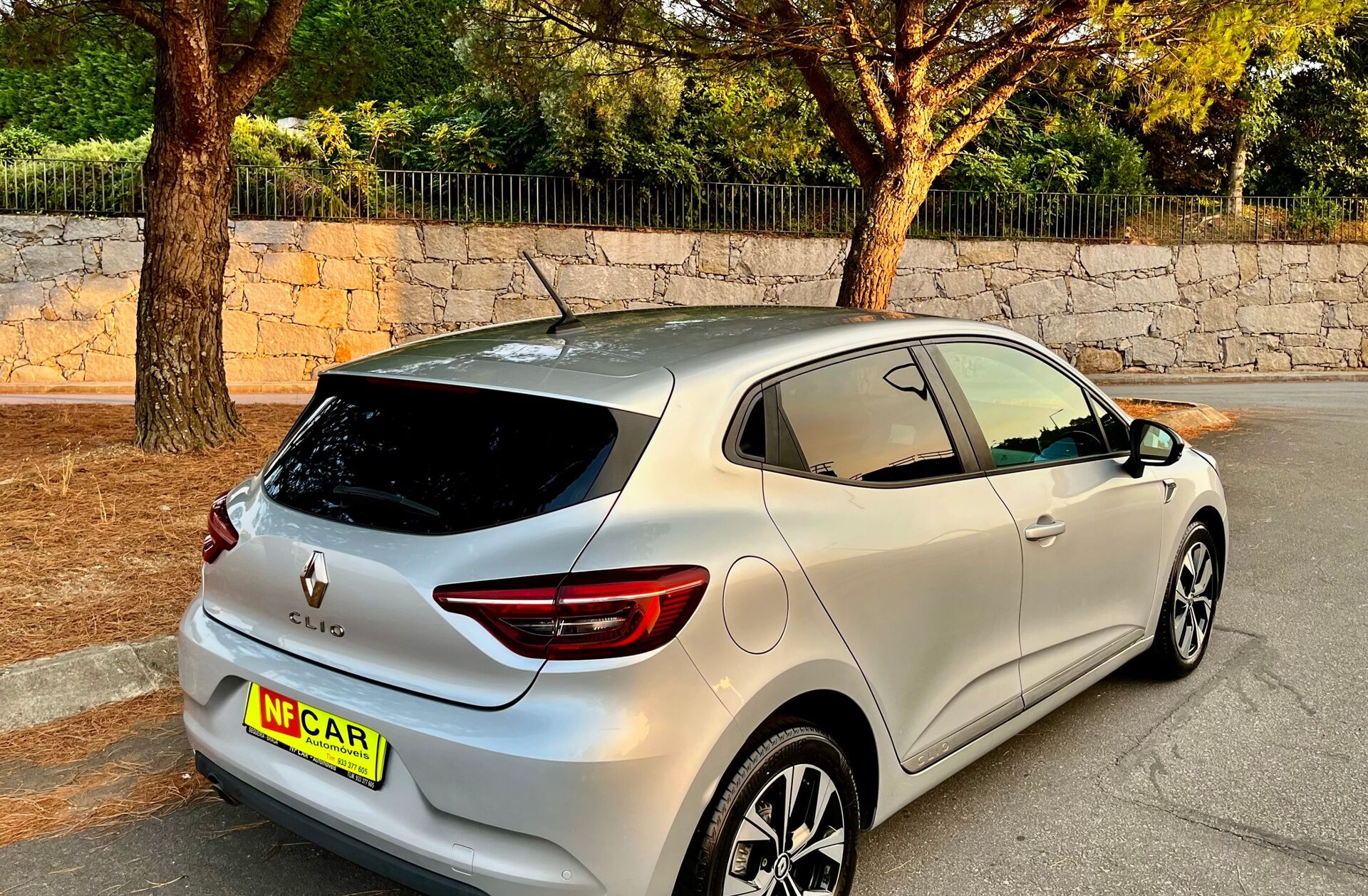 RENAULT Clio 1.0 TCe Limited