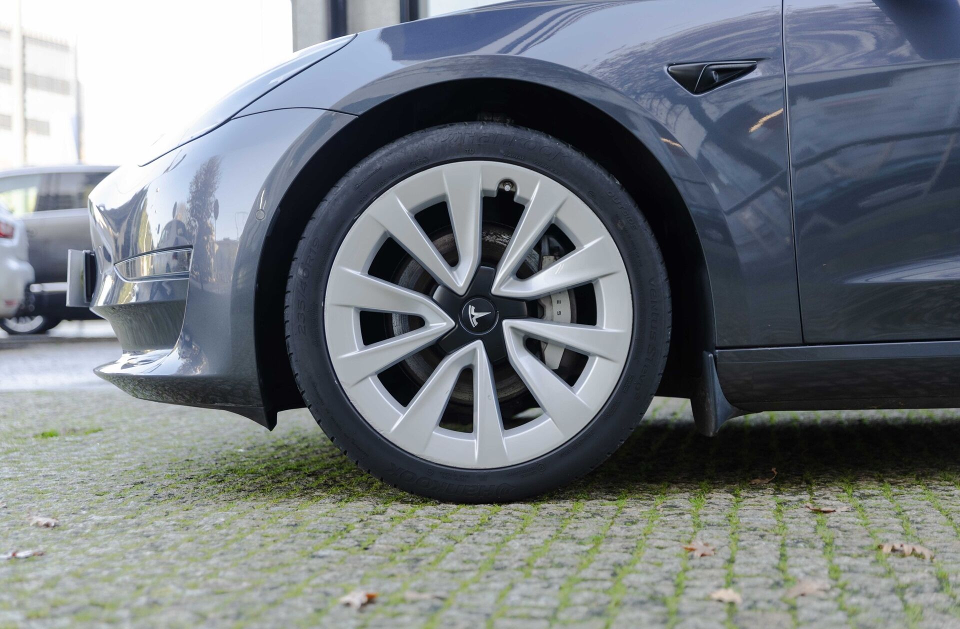 TESLA Model 3 Long Range Tração Integral