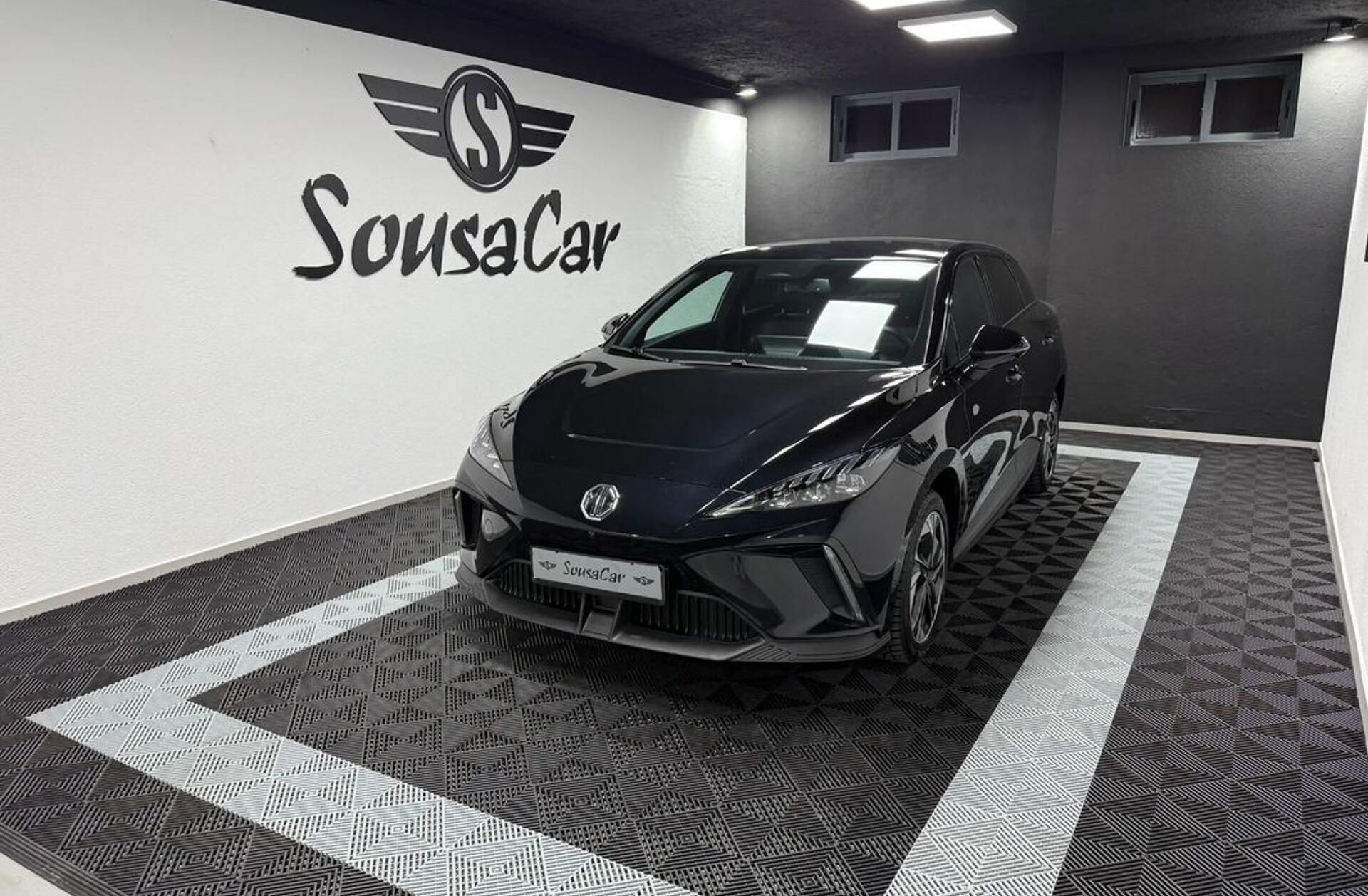 MG MG4 64 kWh Luxury