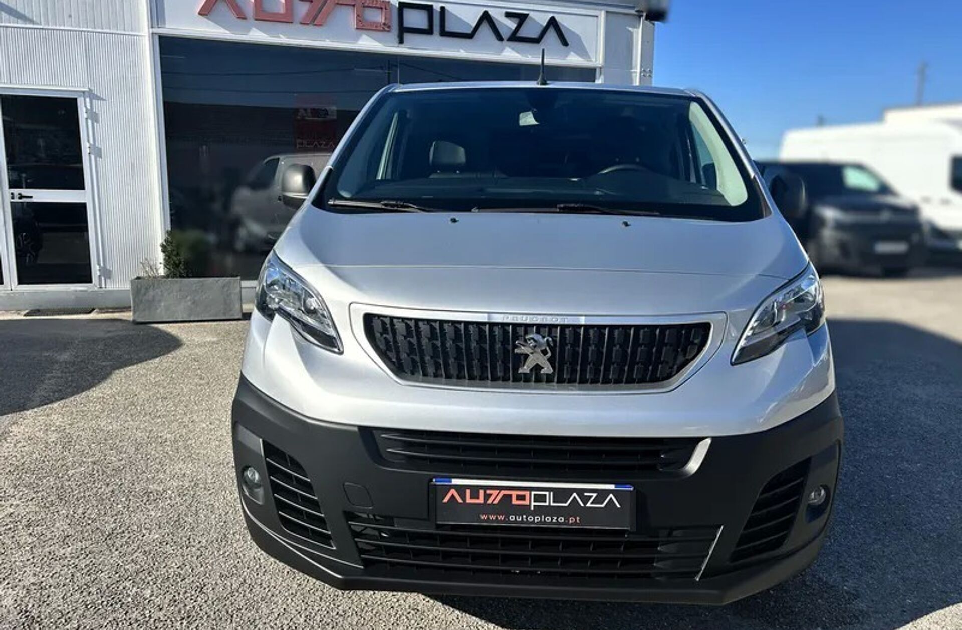 PEUGEOT Expert 2.0 BlueHDi L2H1 Premium Standard