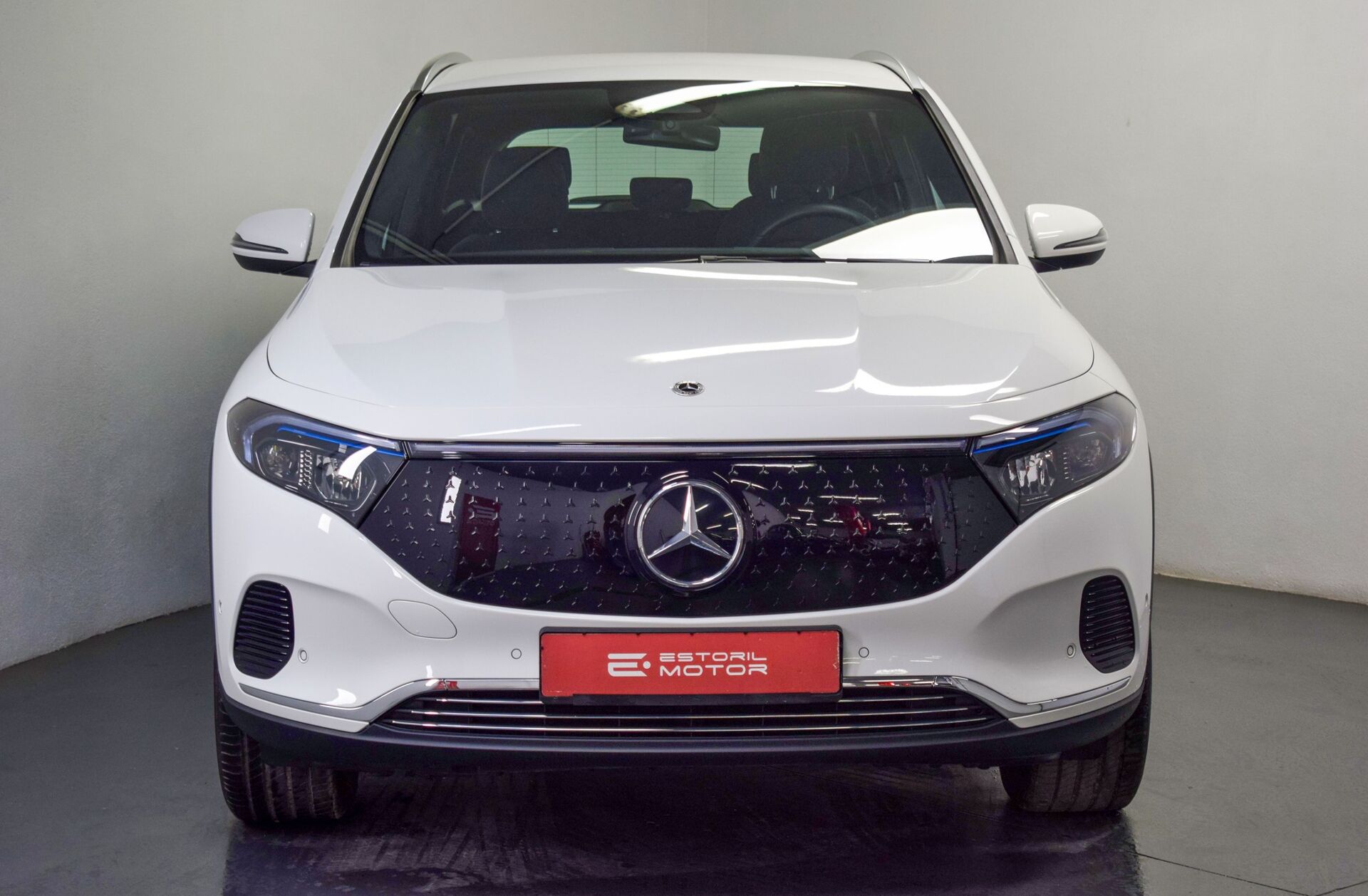 MERCEDES EQA 250+ Edition