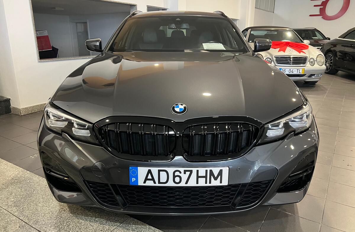 BMW Serie-3 320 d Touring Pack M Auto