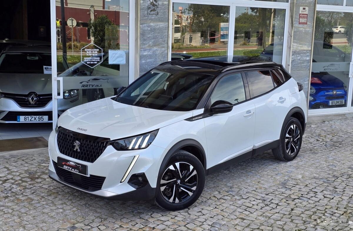 PEUGEOT 2008 1.2 PureTech GT Line EAT8