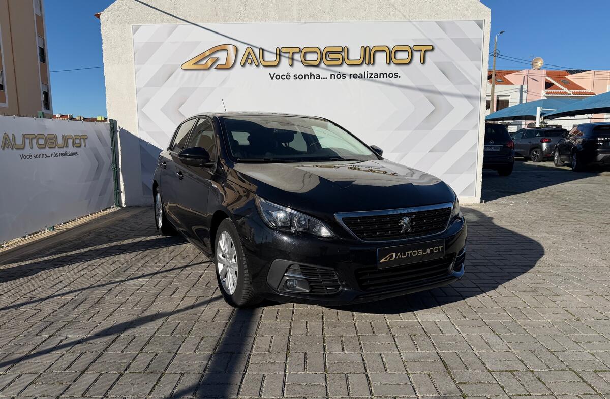 PEUGEOT 308 1.2 PureTech Allure