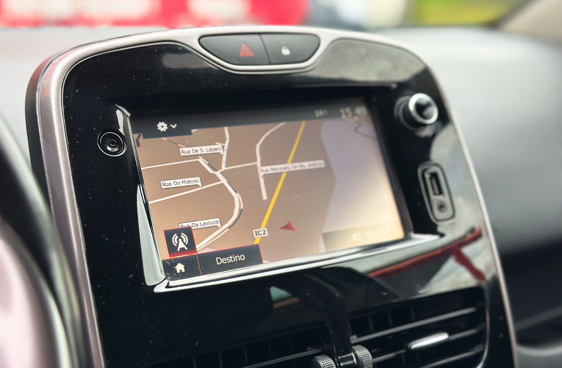 RENAULT Clio 0.9 TCE Limited