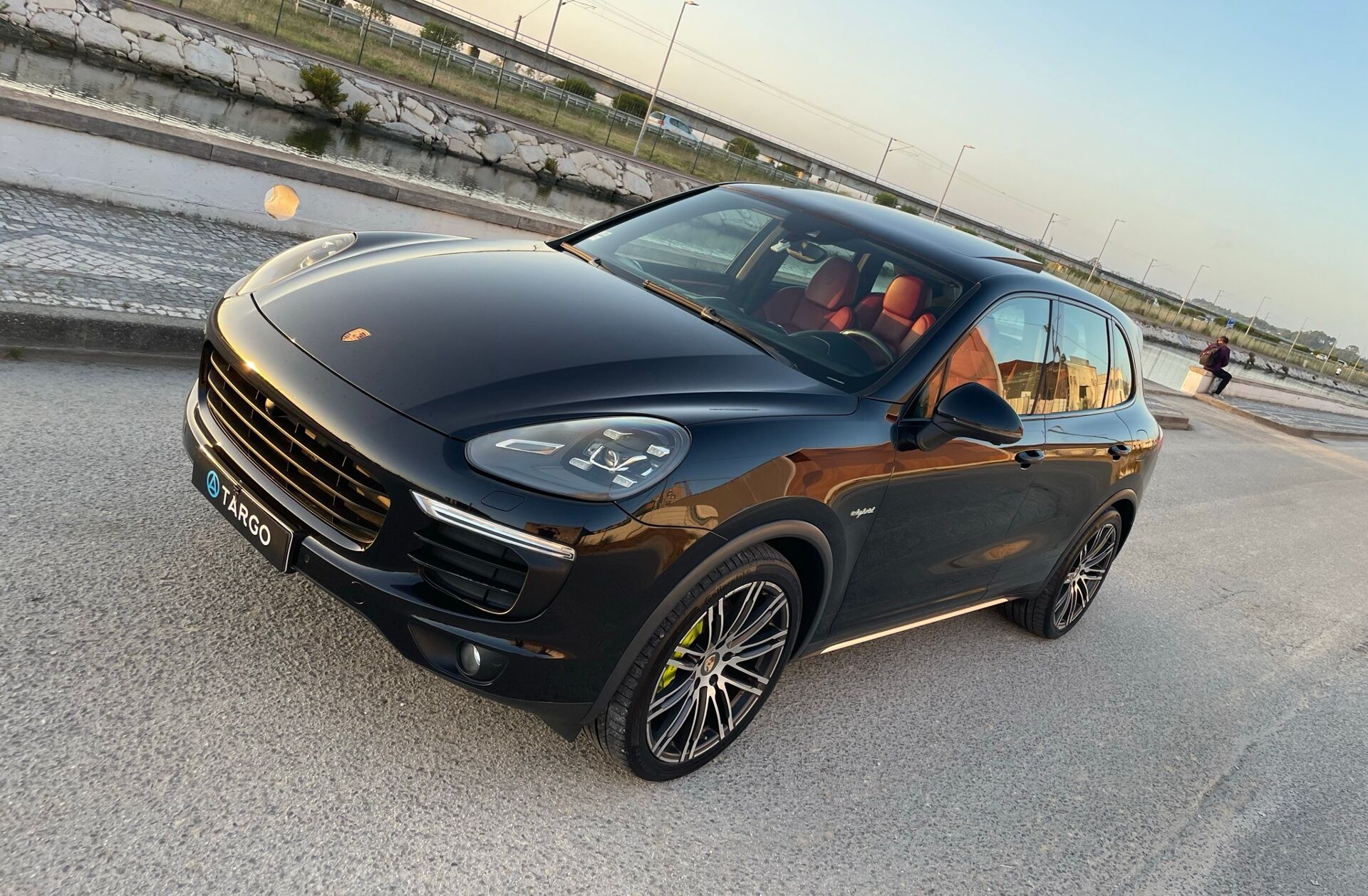 PORSCHE Cayenne E-Hybrid