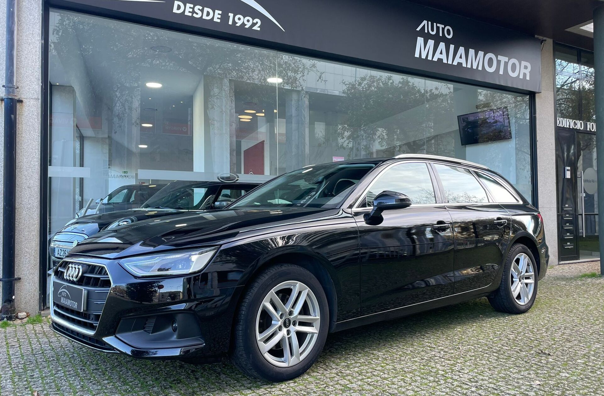 AUDI A4 30 TDI S tronic