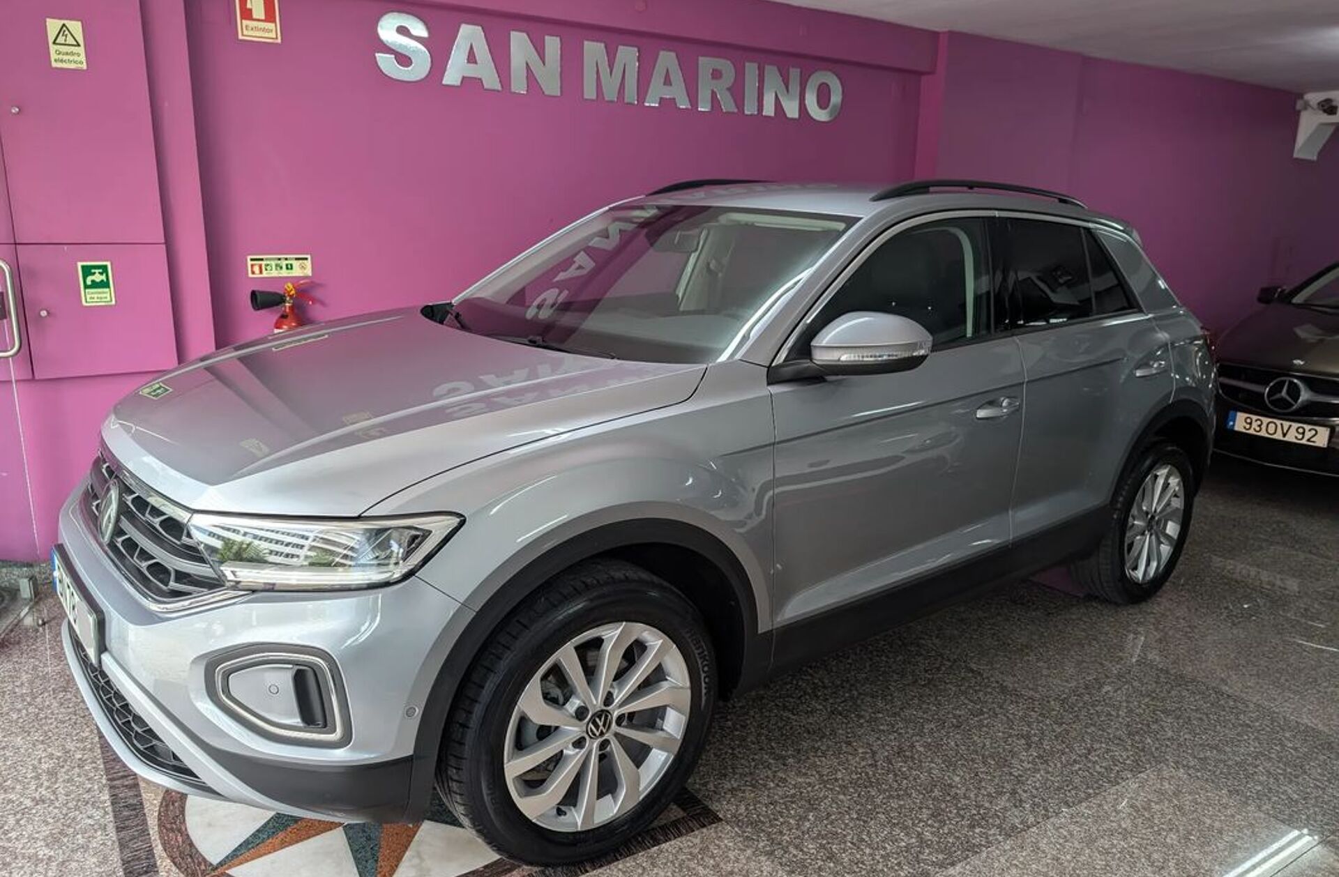 VOLKSWAGEN T-Roc 1.0 TSI Urban