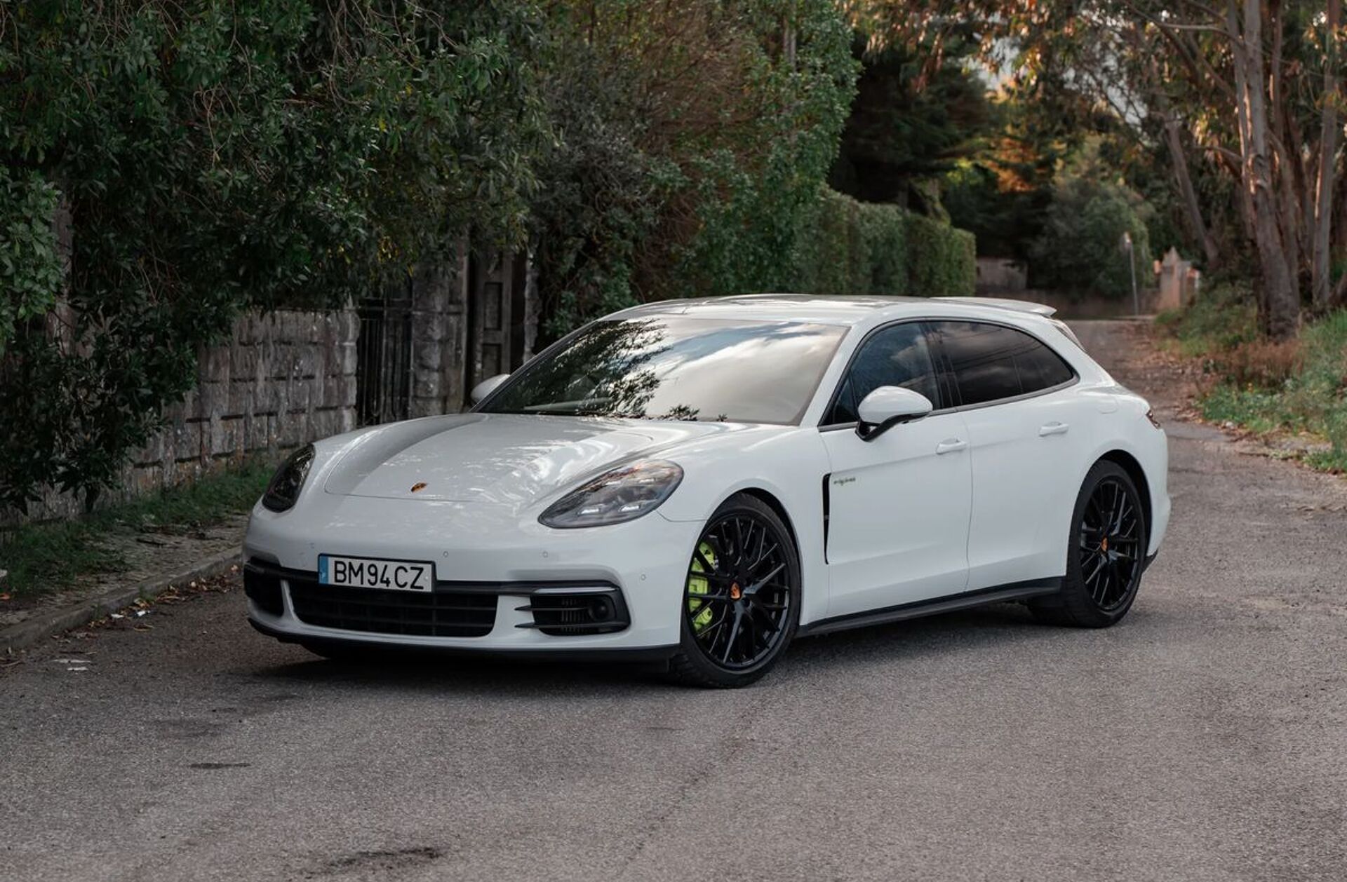 PORSCHE Panamera 4 E-Hybrid