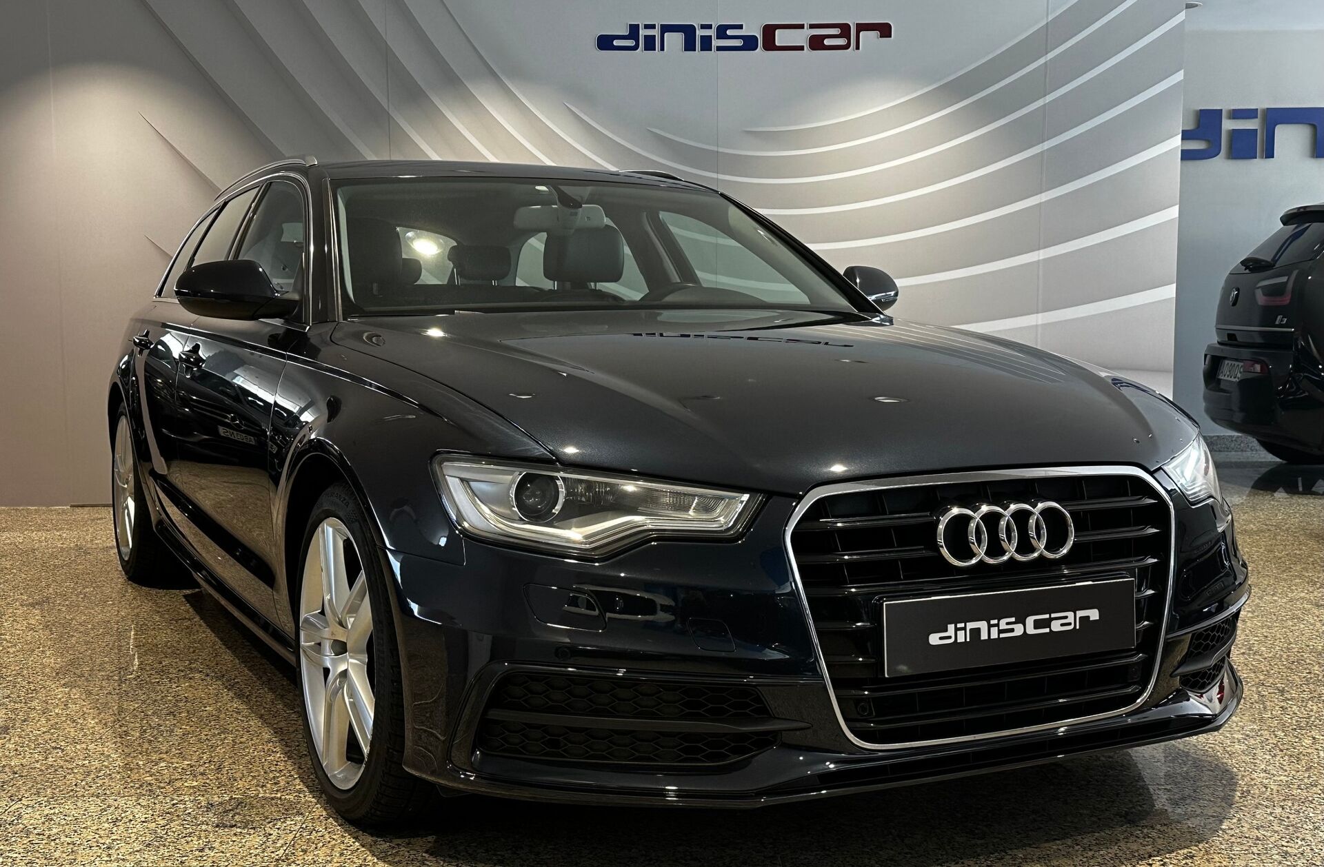AUDI A6 2.0 TDi S-line Multitronic