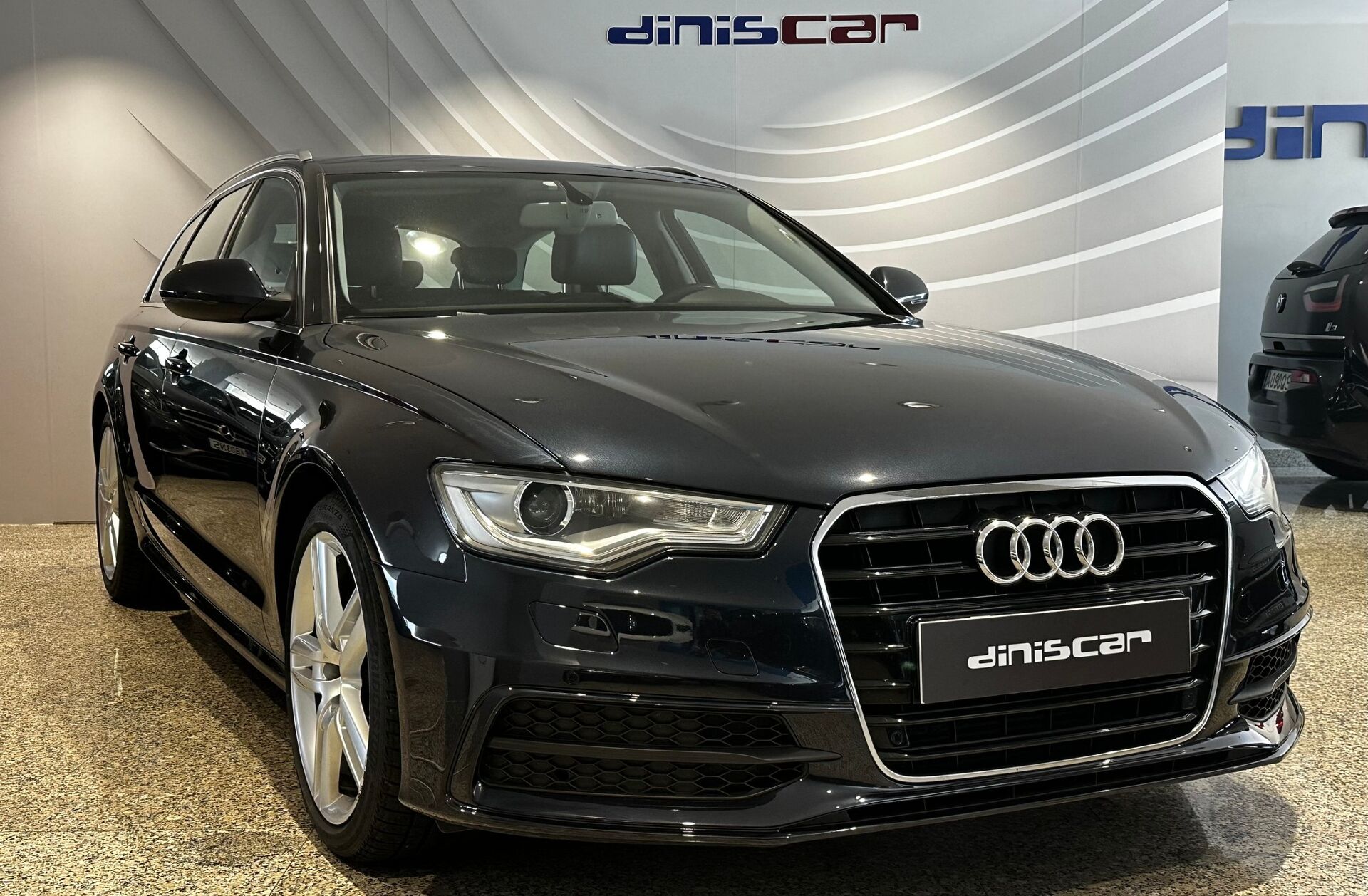AUDI A6 2.0 TDi S-line Multitronic