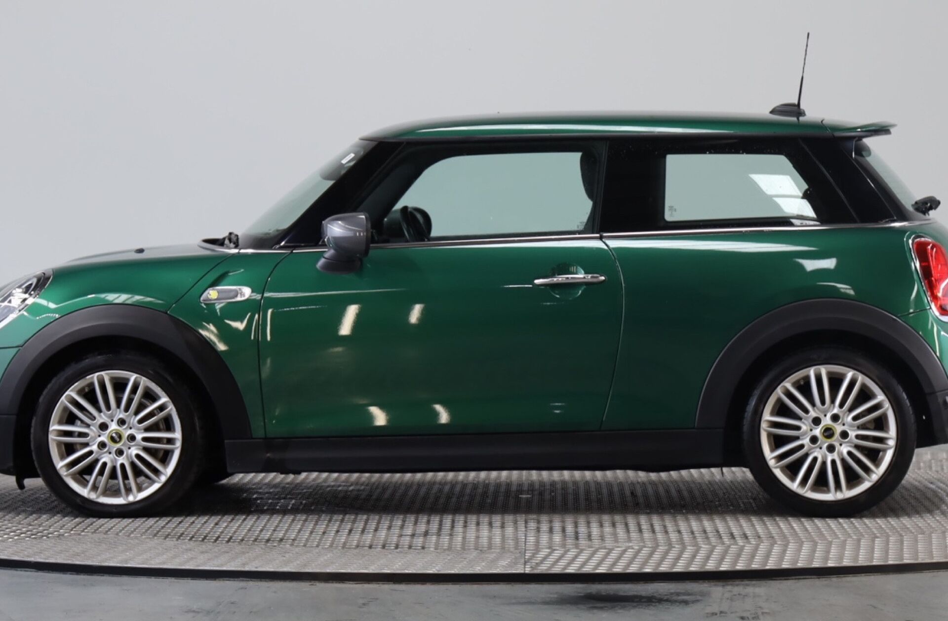 MINI Mini Cooper SE