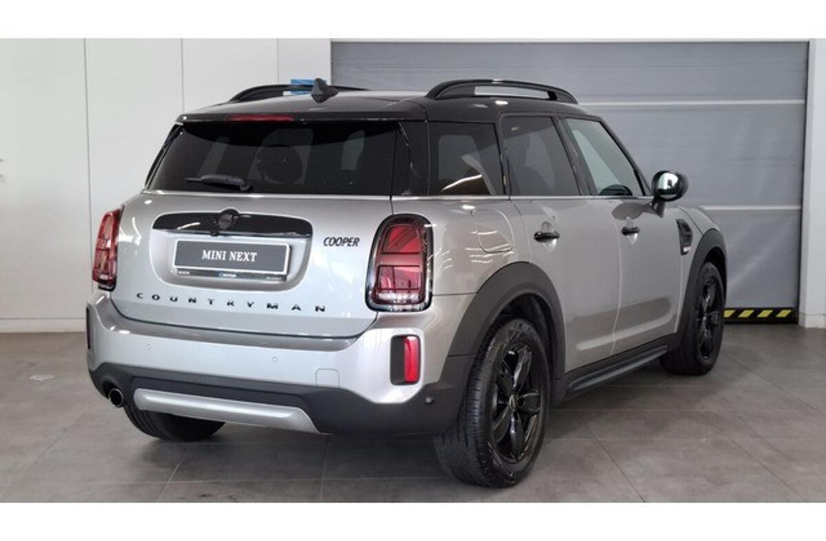 MINI Mini Cooper SE Essential