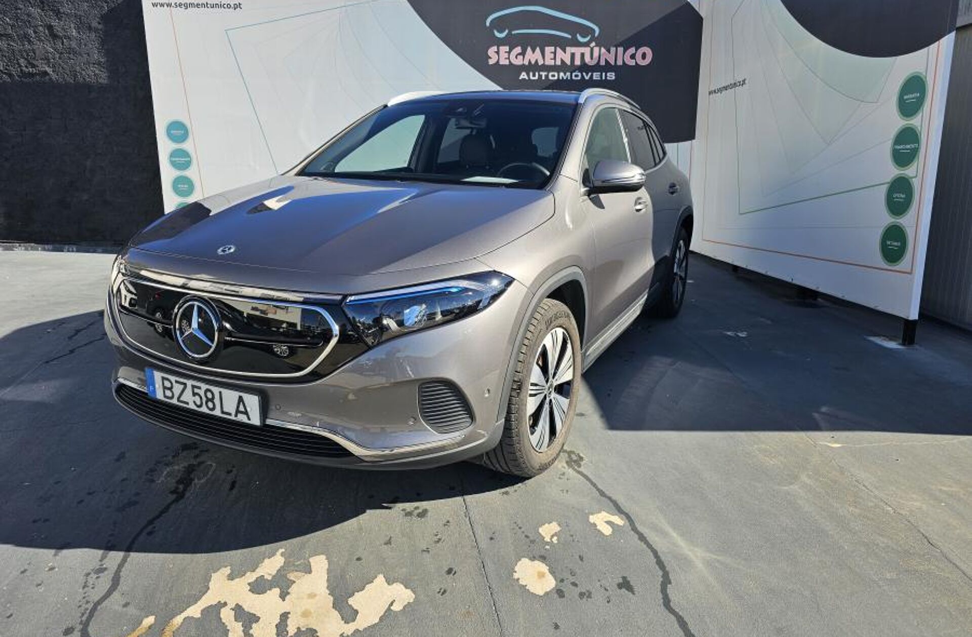 MERCEDES EQA 250 Progressive