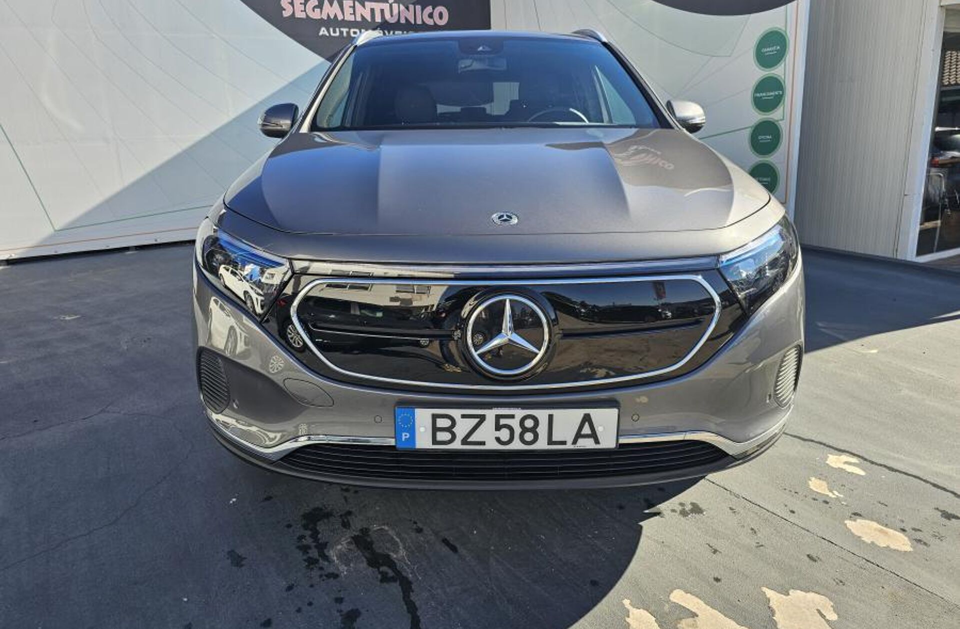 MERCEDES EQA 250 Progressive