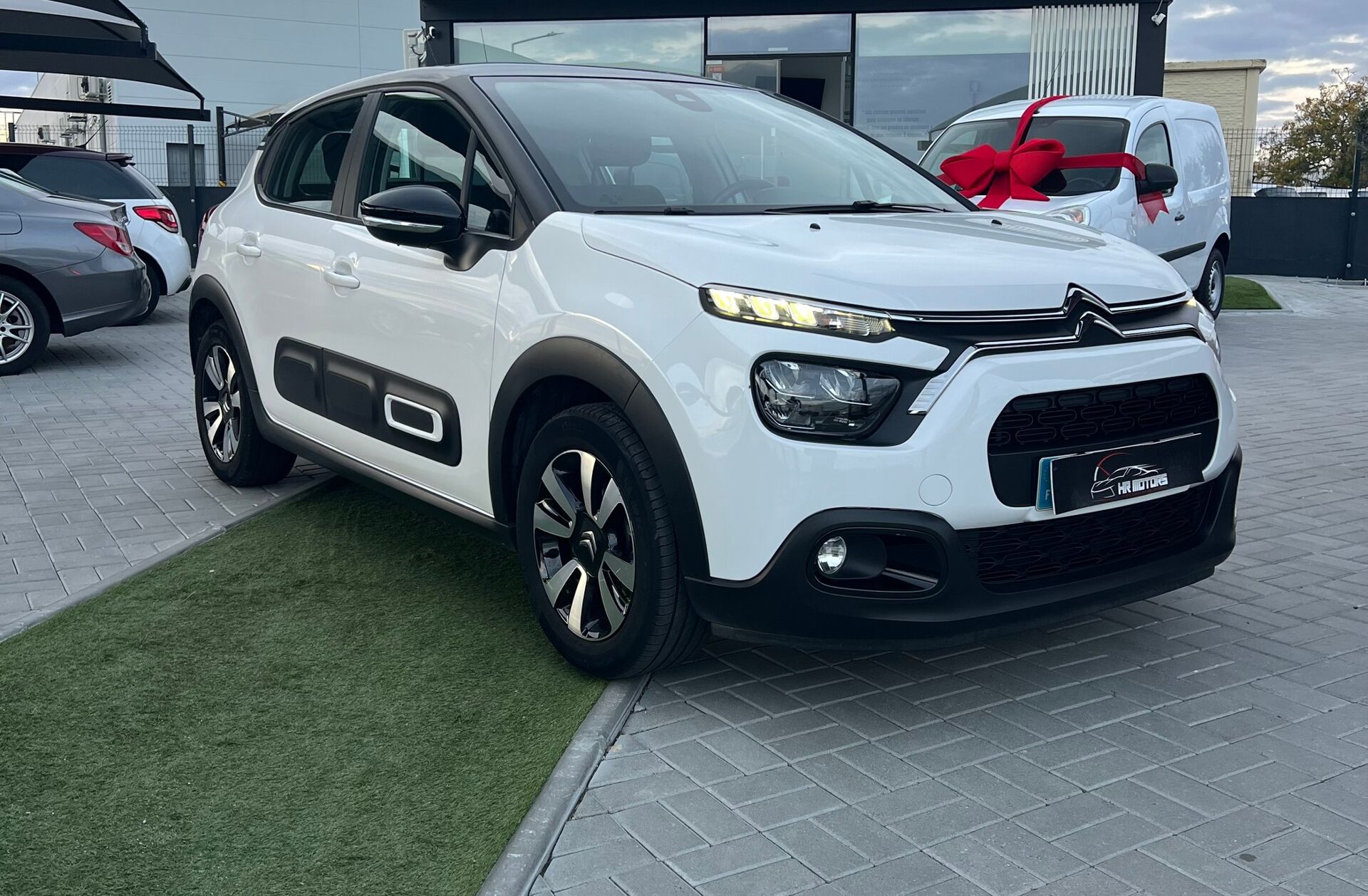 CITROEN C3 1.2 PureTech Shine