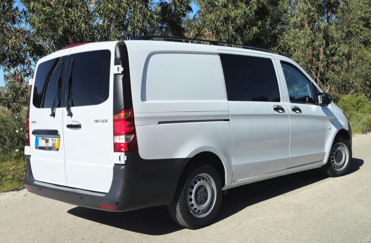 MERCEDES Vito 116 CDi/32