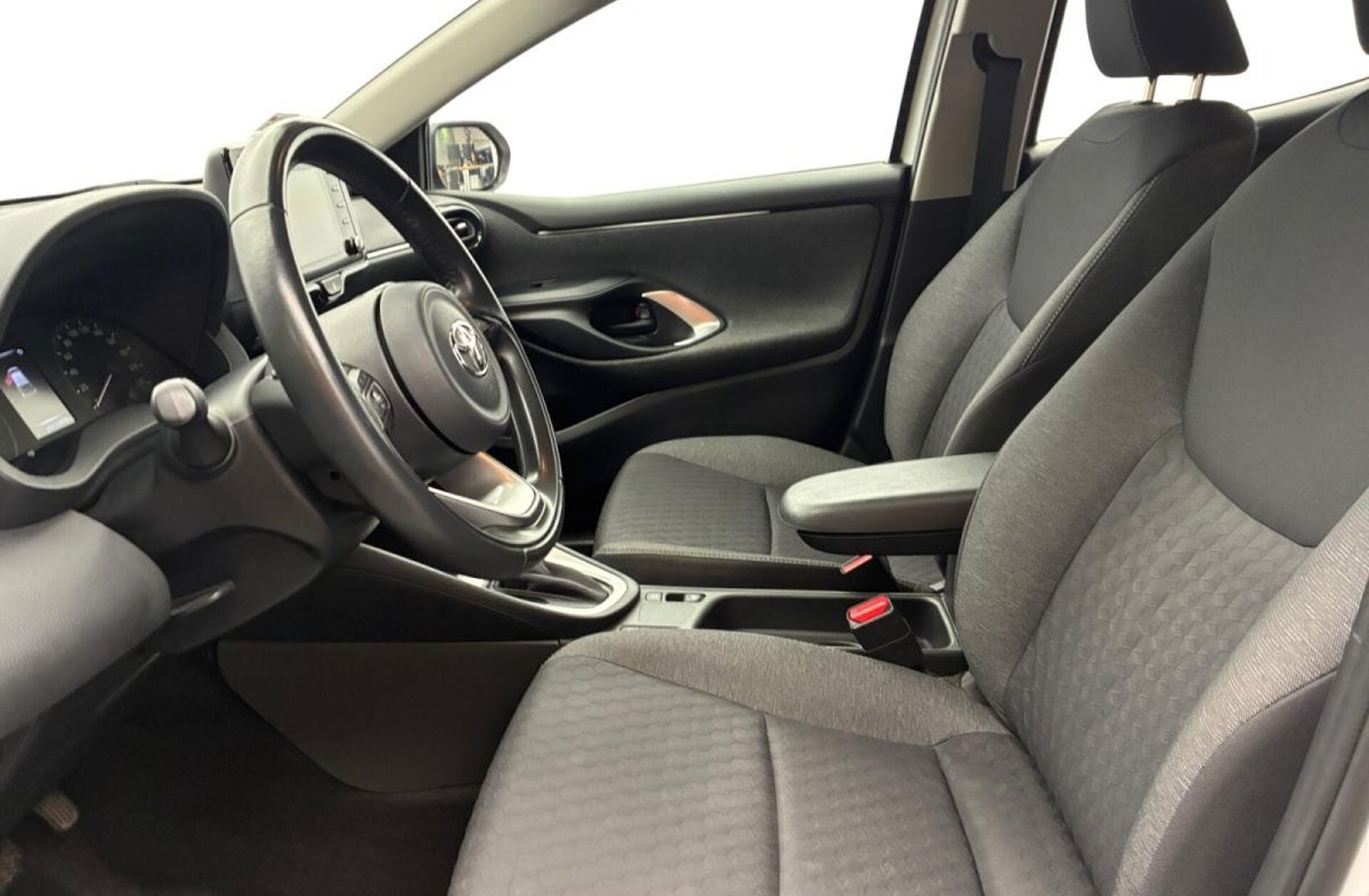 TOYOTA Yaris Cross 1.5 VVT-i Comfort