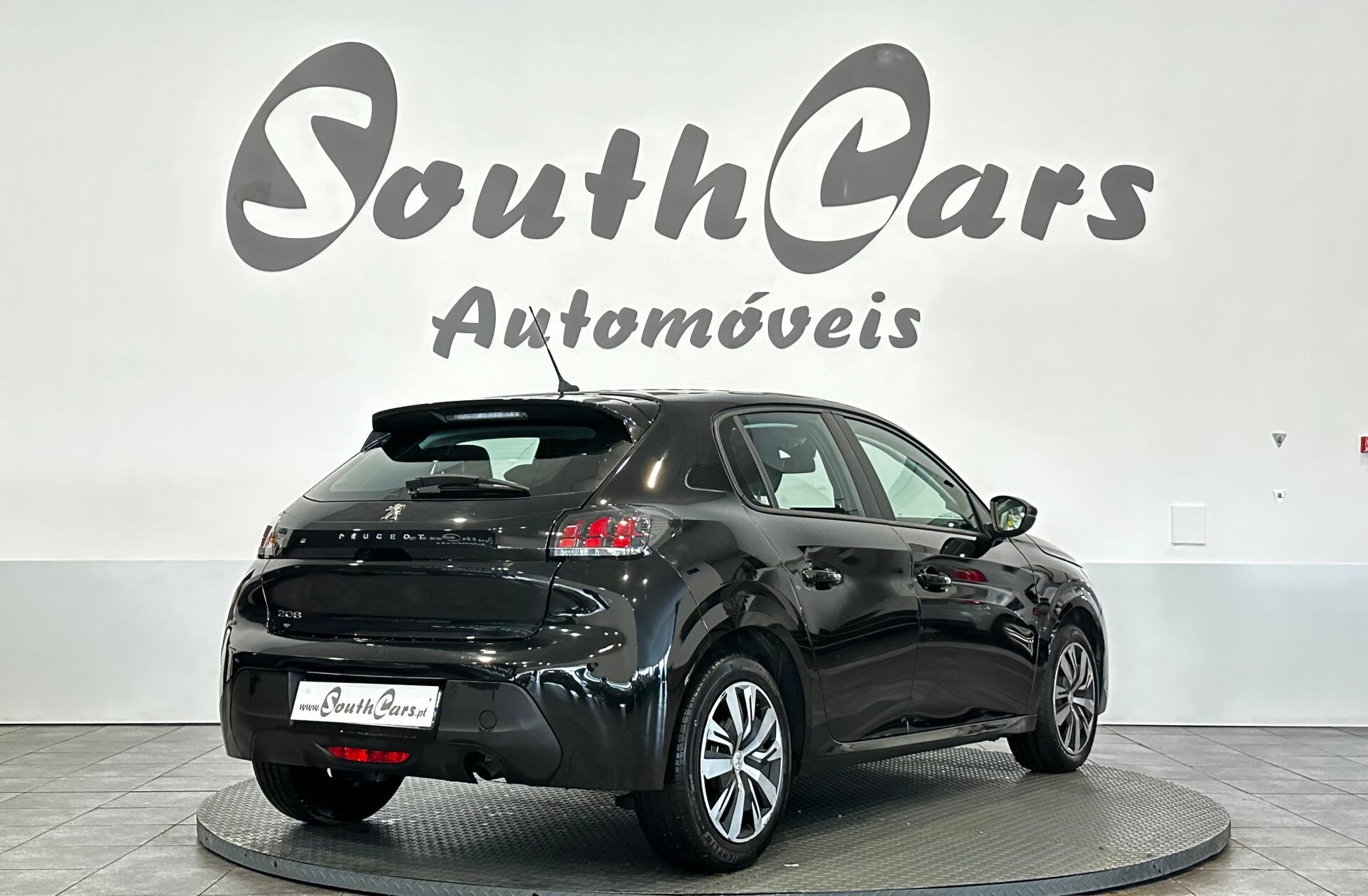 PEUGEOT 208 1.2 PureTech Active