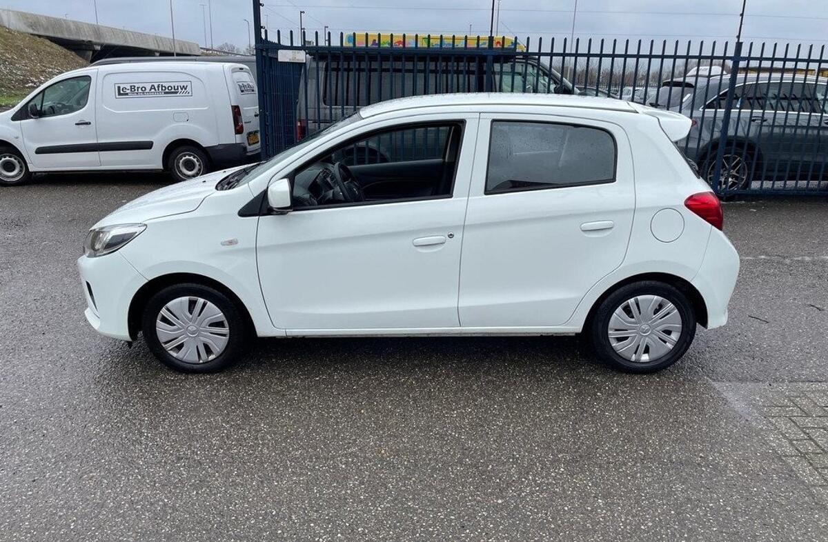 MITSUBISHI Space Star 1.2 Intense