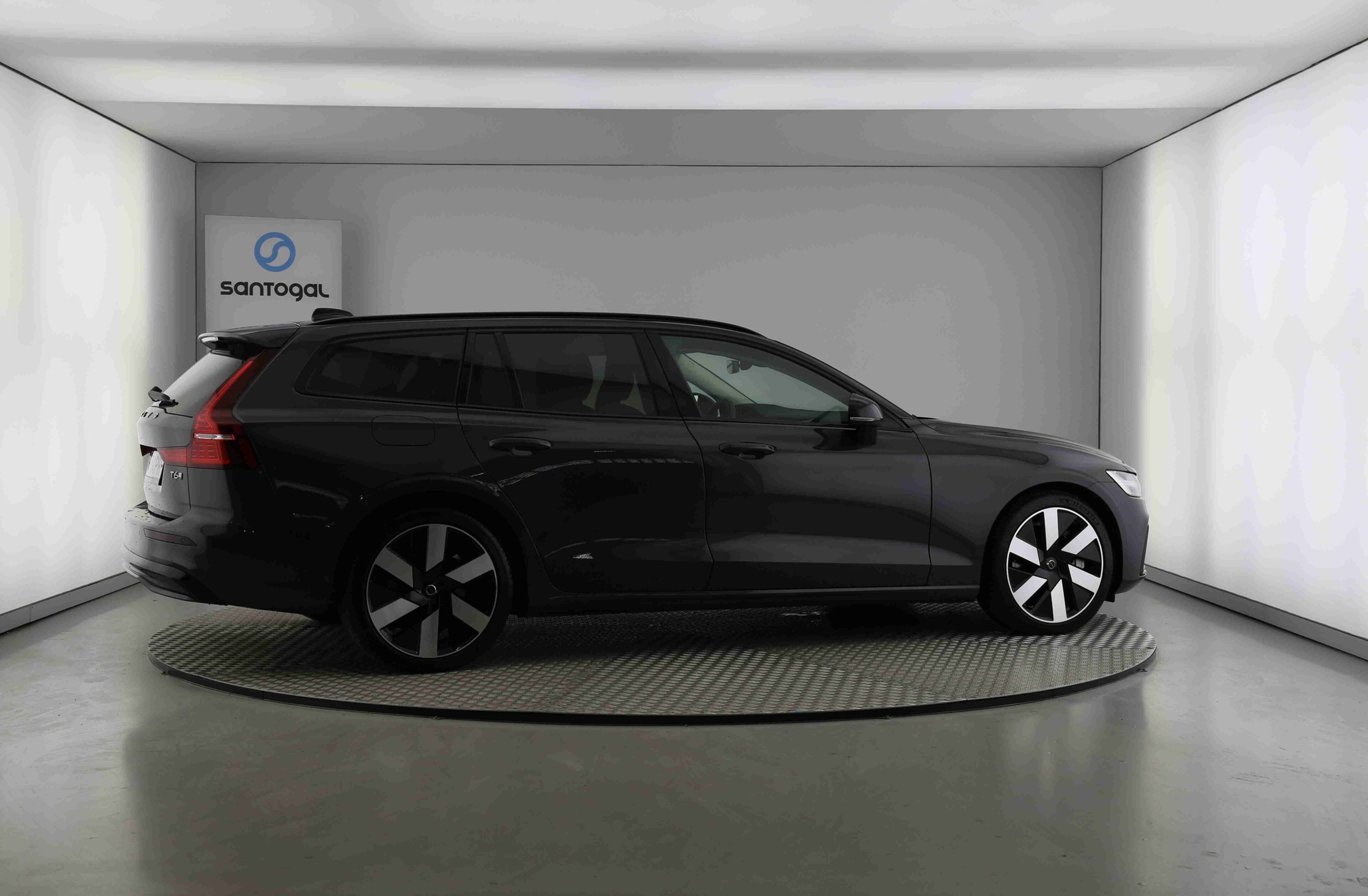 VOLVO V60 2.0 T6 AWD TE Plus Dark