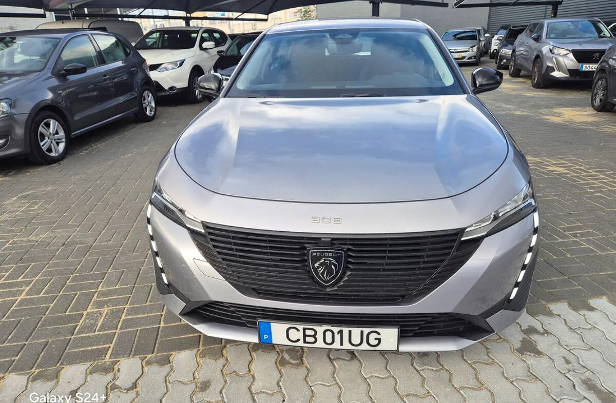 PEUGEOT 308 1.2 PureTech Active Pack
