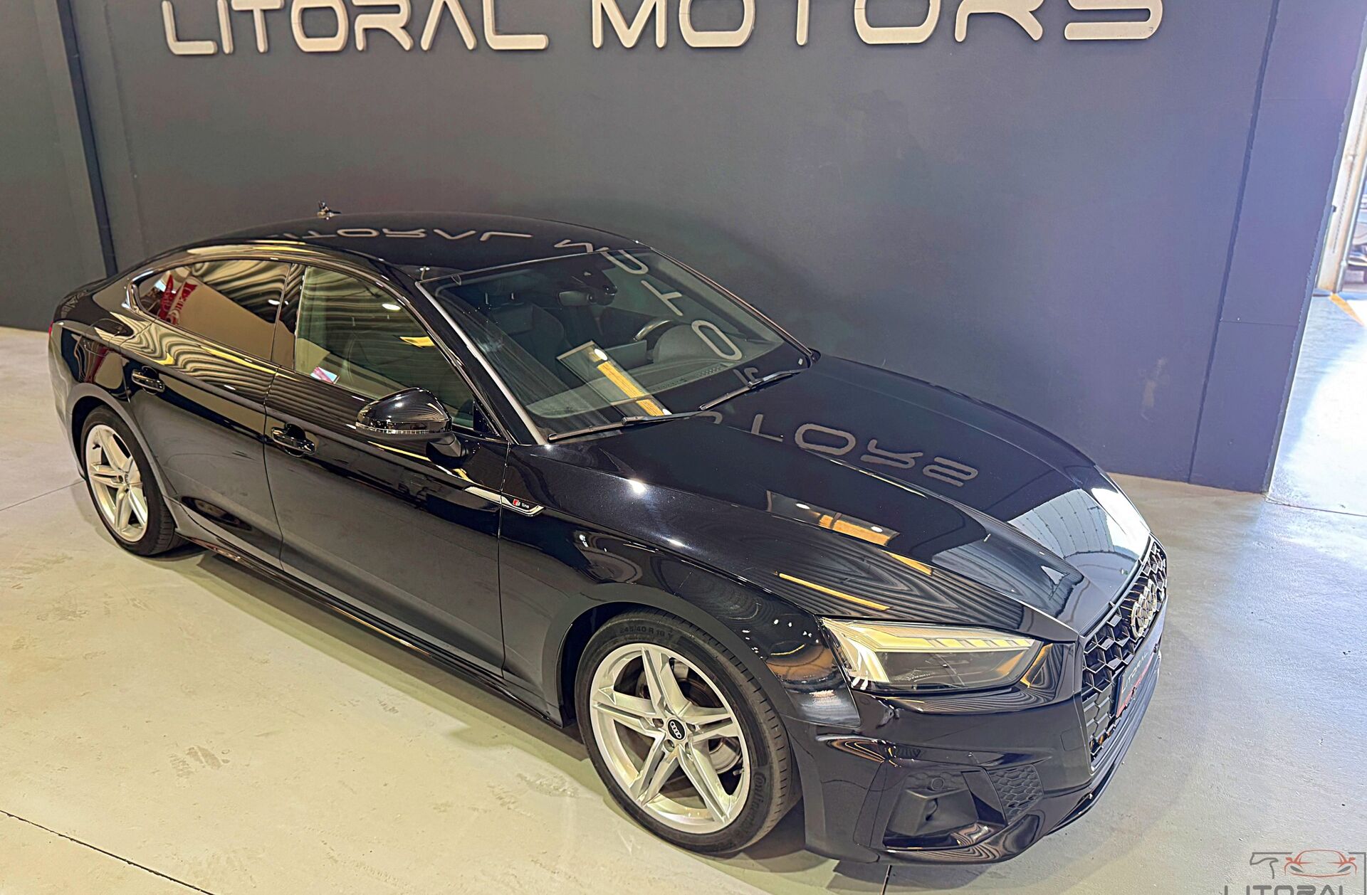 AUDI A5 35 TDI S line S tronic